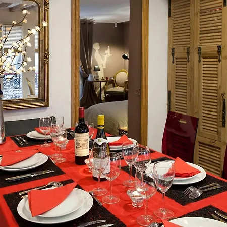 Гостевой дом Appartement Pariscanalsaintmartin